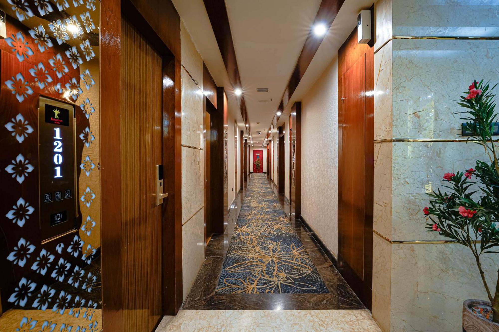 Kingston Hotel 班加罗尔 外观 照片